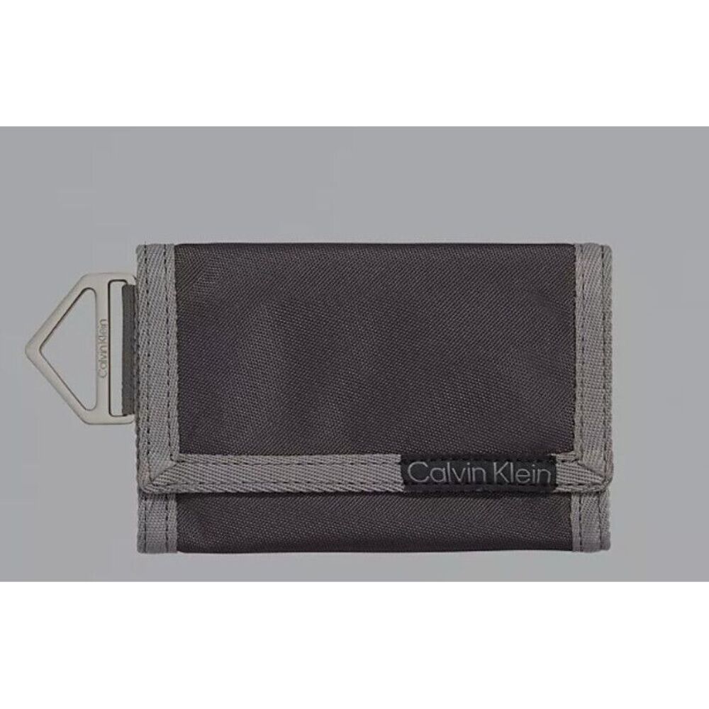 Calvin Klein‎ Men's Utility Snap With Metal Buckle Wallet Gray
